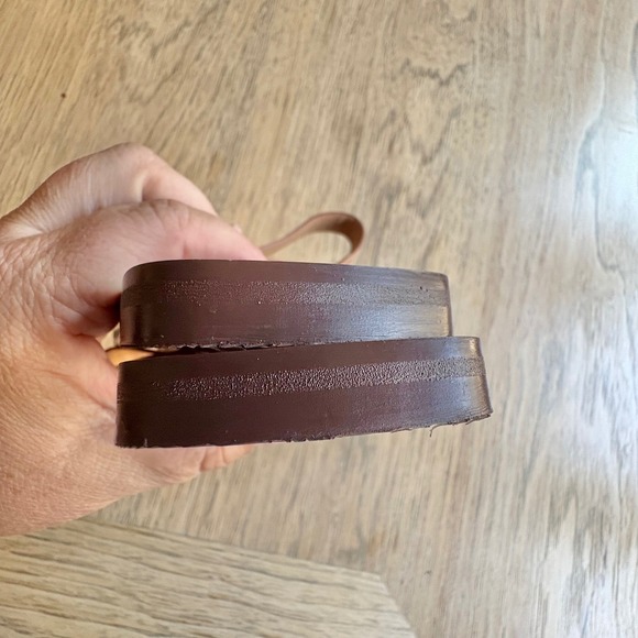 Madewell Leather Toe‎ Ring Criss Cross Sandals - Picture 5 of 7